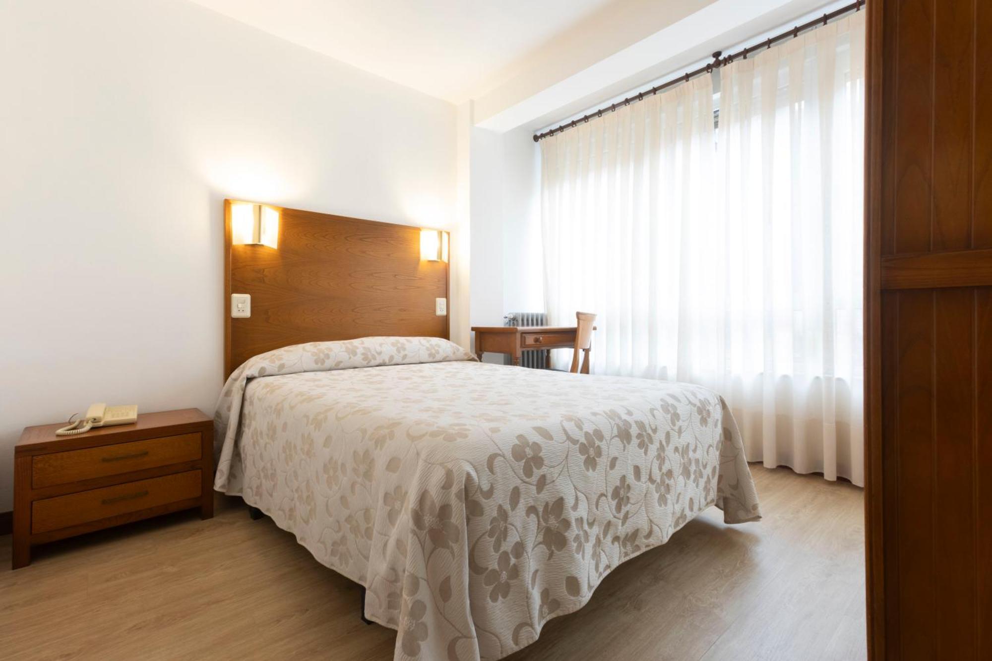 Hotel Cabeza Norena ภายนอก รูปภาพ